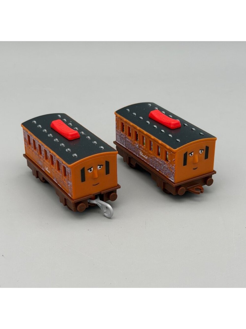 Thomas & Friends Trackmaster Annie & Clarabel Train Set Coach Car Mattel 2019